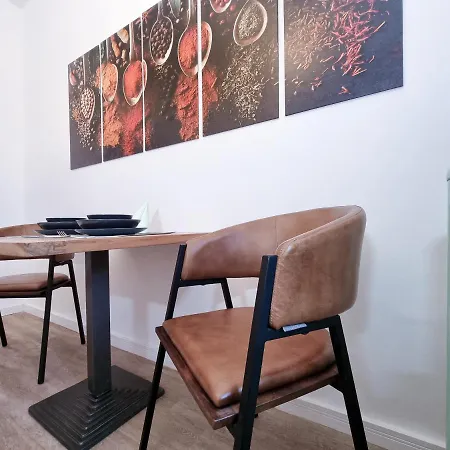 Alpha Apartment